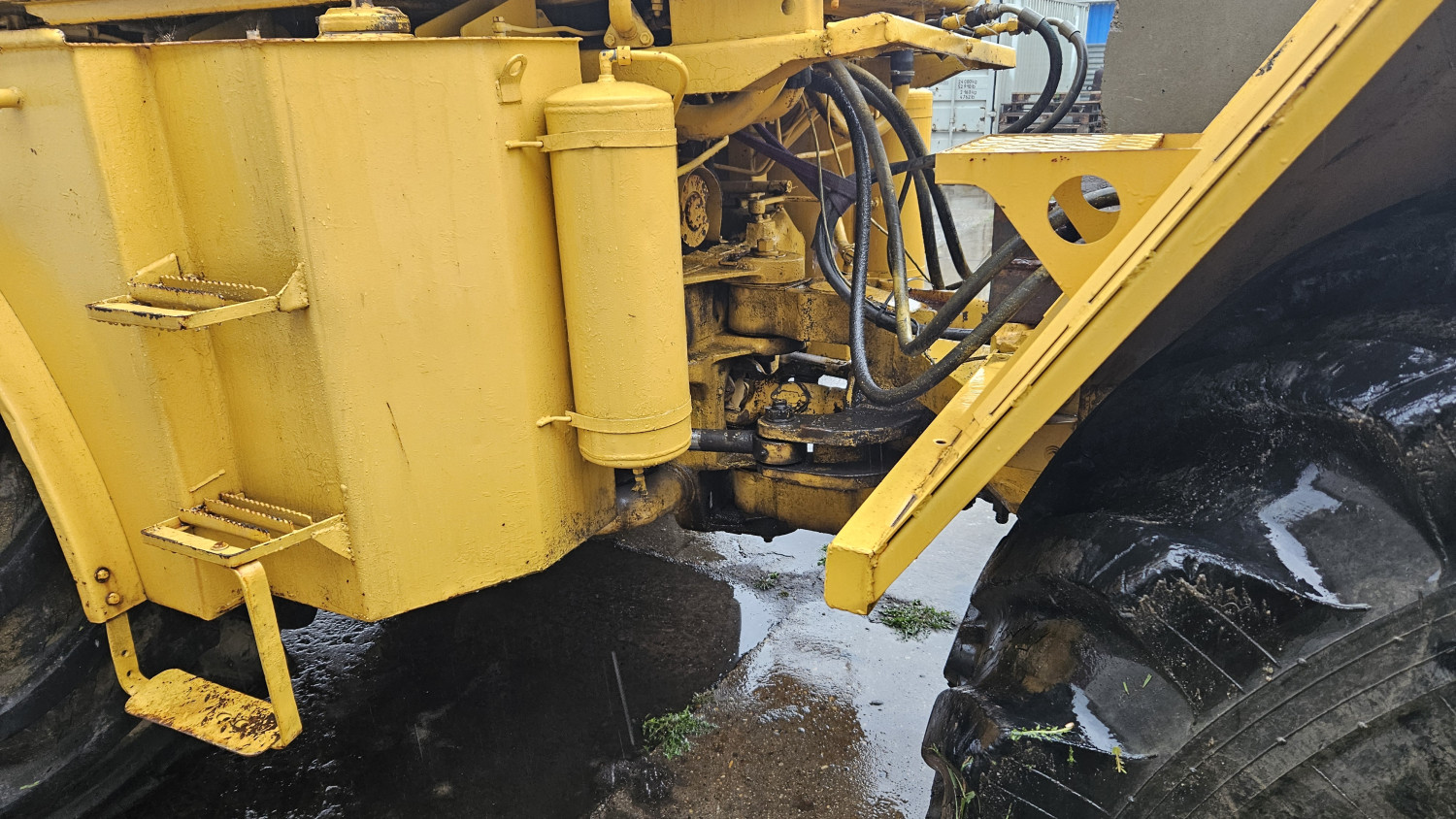 Трактор К-701